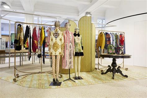 gucci dover street market tiger|Dover Street Market Presents Gucci Installation & Exclusive.